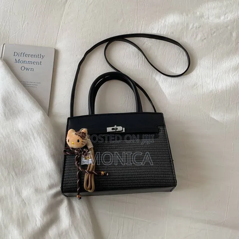 Chic Female Handbags