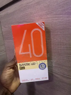 New Tecno Spark 40 Pro 256 GB Silver