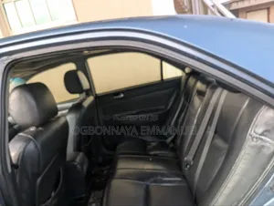 Toyota Camry SE V6 4dr Sedan (3.3L 6cyl 5A) 2004 Blue