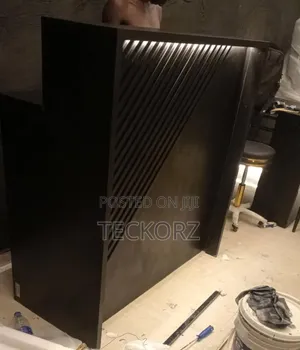 Black Bar Table