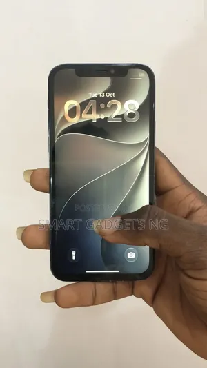 Apple iPhone 12 64 GB Black