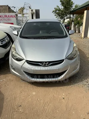 Hyundai Elantra 2013 Silver