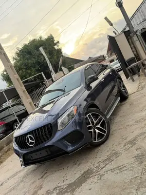 Mercedes-Benz GLE-Class AMG GLE 43 4MATIC 2017 Blue