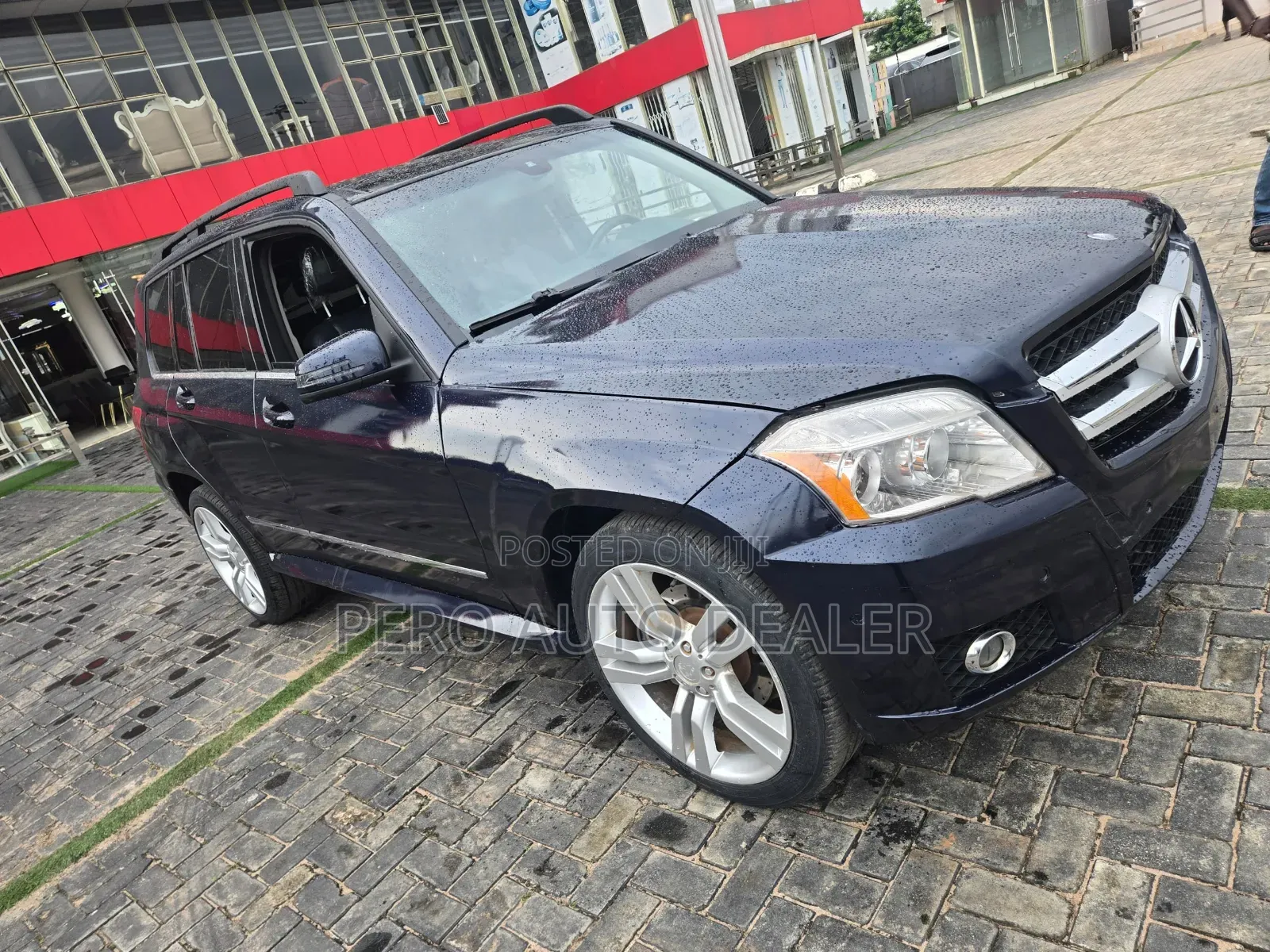 Mercedes-Benz GLK-Class 2011 Blue