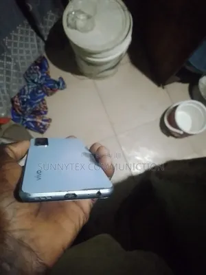 Vivo Y12s 32 GB Graphite