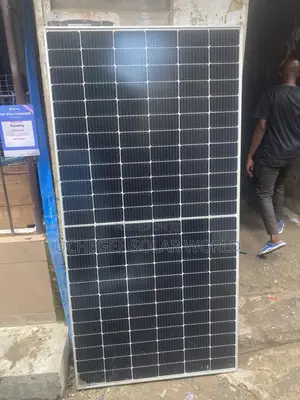 Solar Panels 630w Canadian Sola