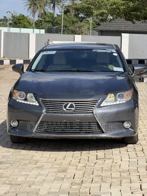 Lexus ES 2015 Gray