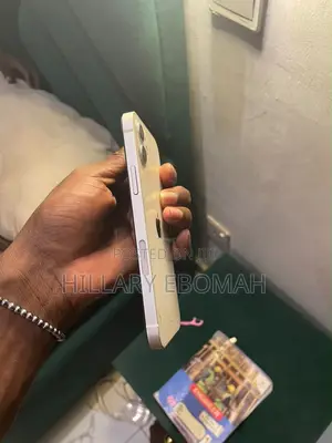 Apple iPhone 13 128 GB White
