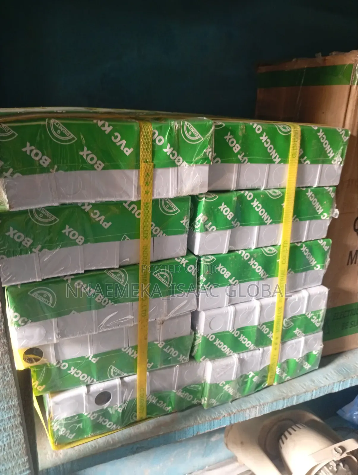 3x3 Knockout Box