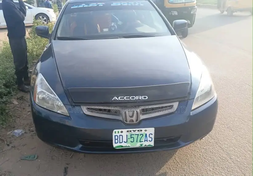 Honda Accord 2004 Blue