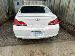 Toyota Avalon Touring 2007 White