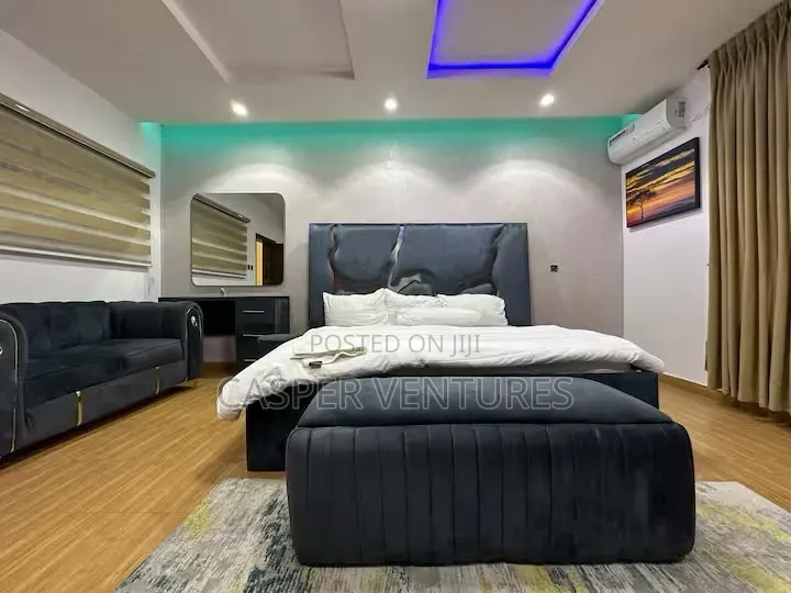 Sspacious & Serviced 3bed Duplex