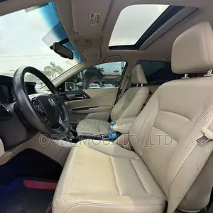 Honda Accord 2016 White