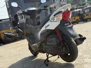 Kymco 2018 White