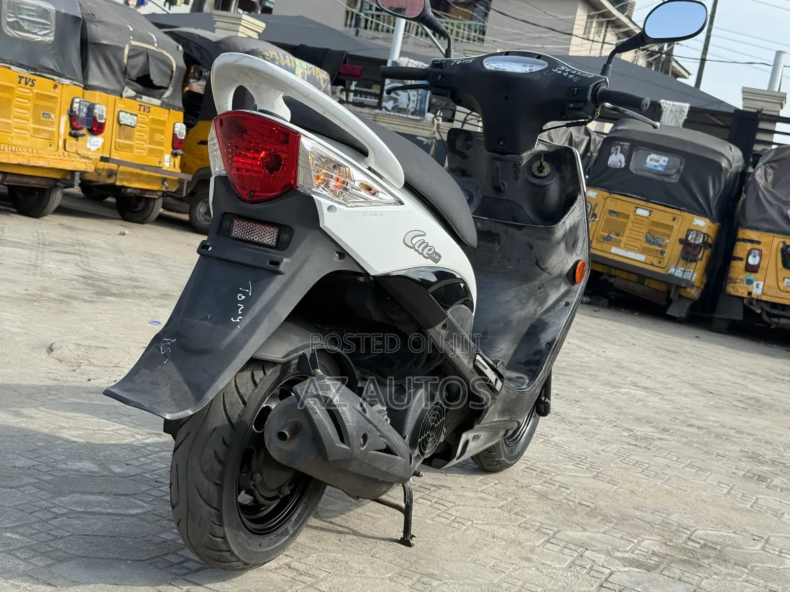 Kymco 2018 White