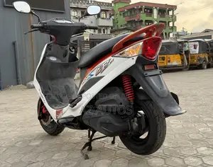 Kymco 2017 Orange