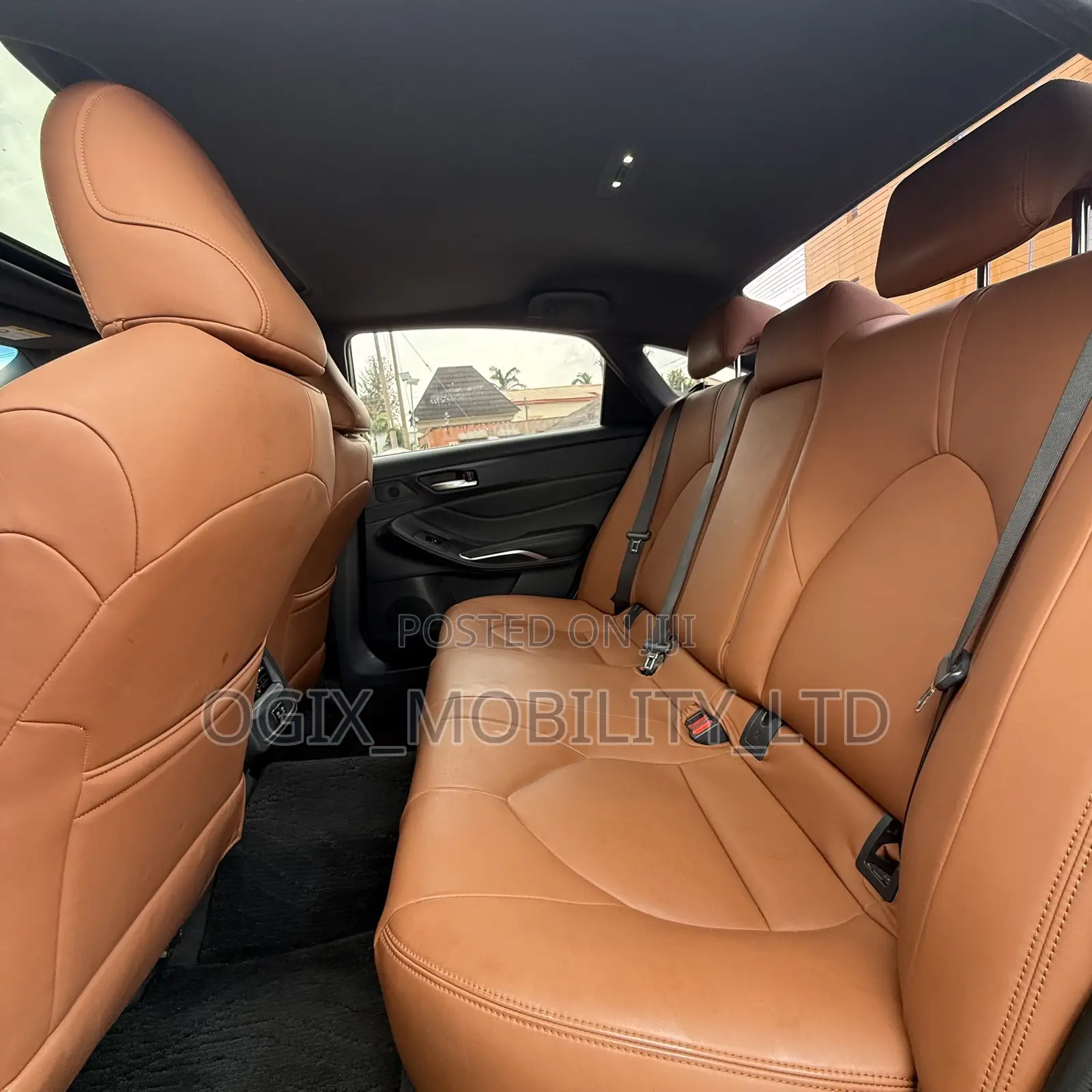 Toyota Avalon 2020 Red