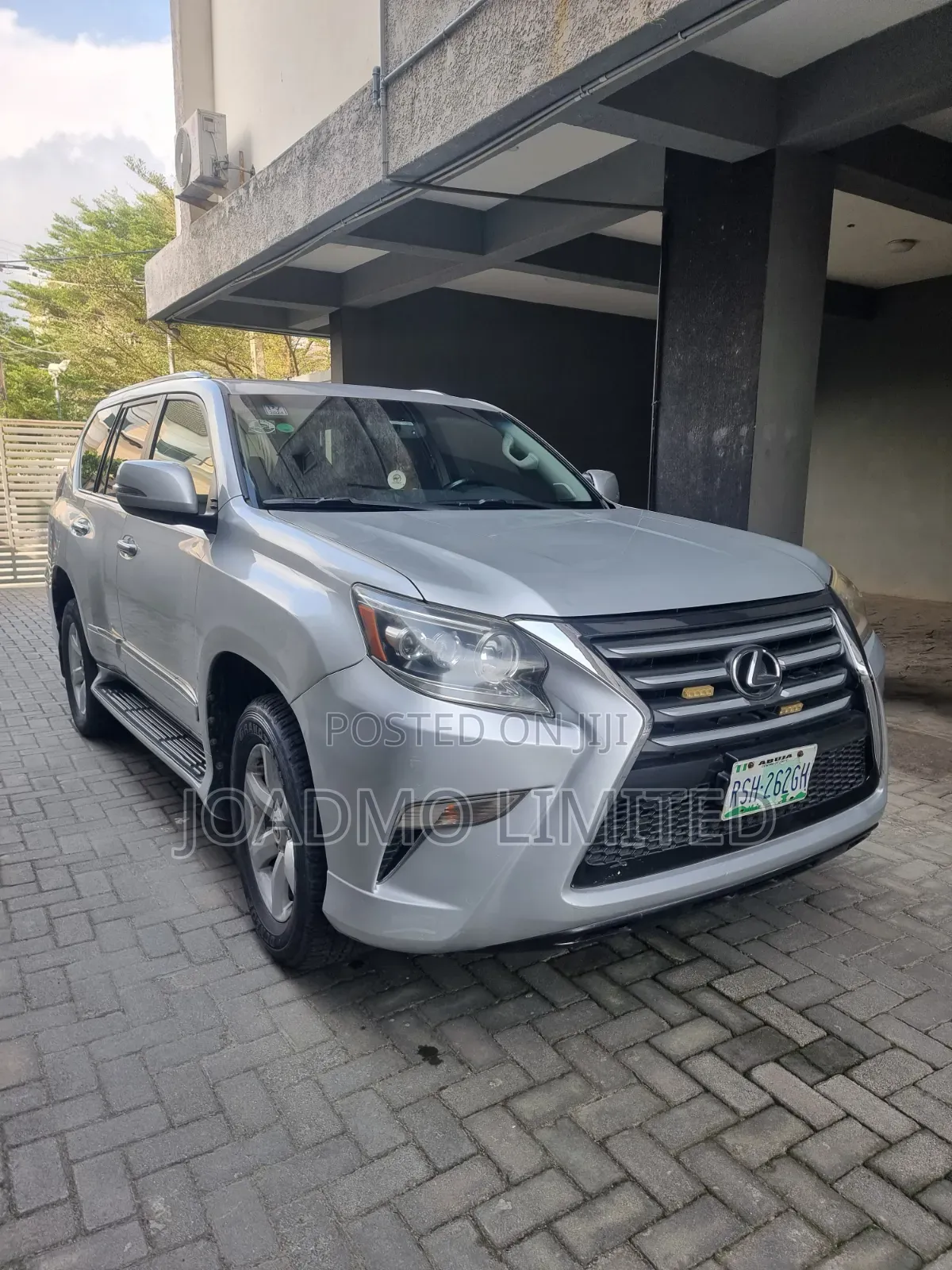 Lexus GX 2015 Silver