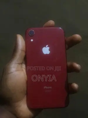 Apple iPhone XR 128 GB Red