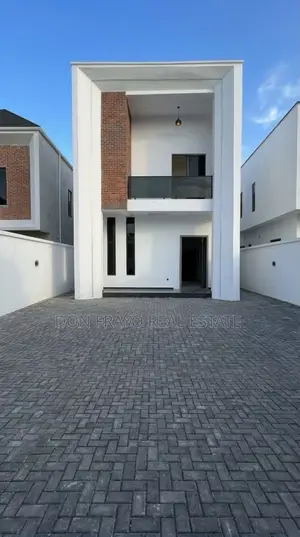 4bdrm Duplex in Main Ikolaba Gra, Agodi for sale