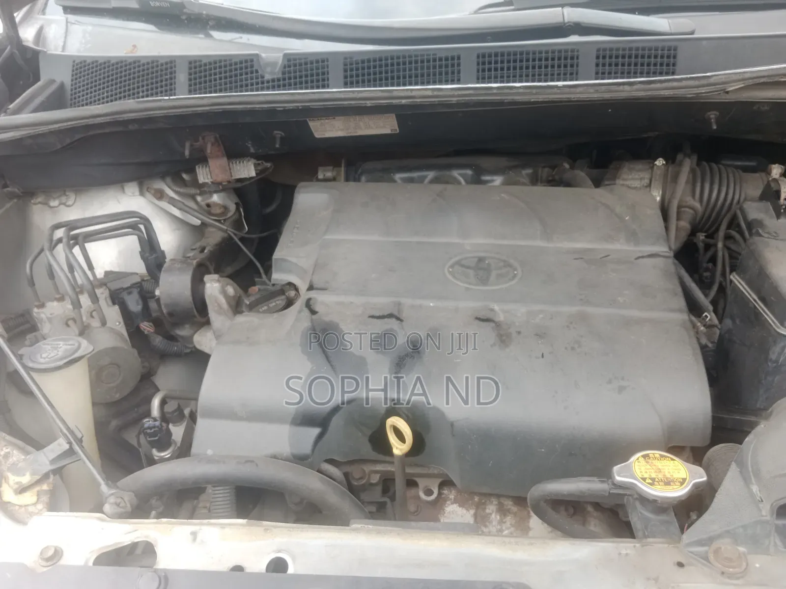 Toyota Sienna 2013 Silver