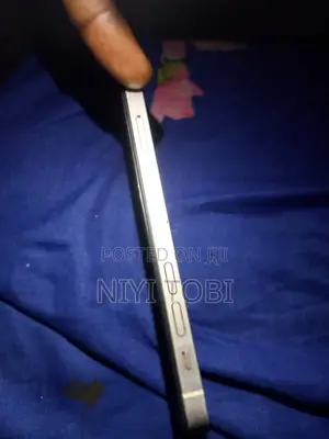 Apple iPhone 12 64 GB White