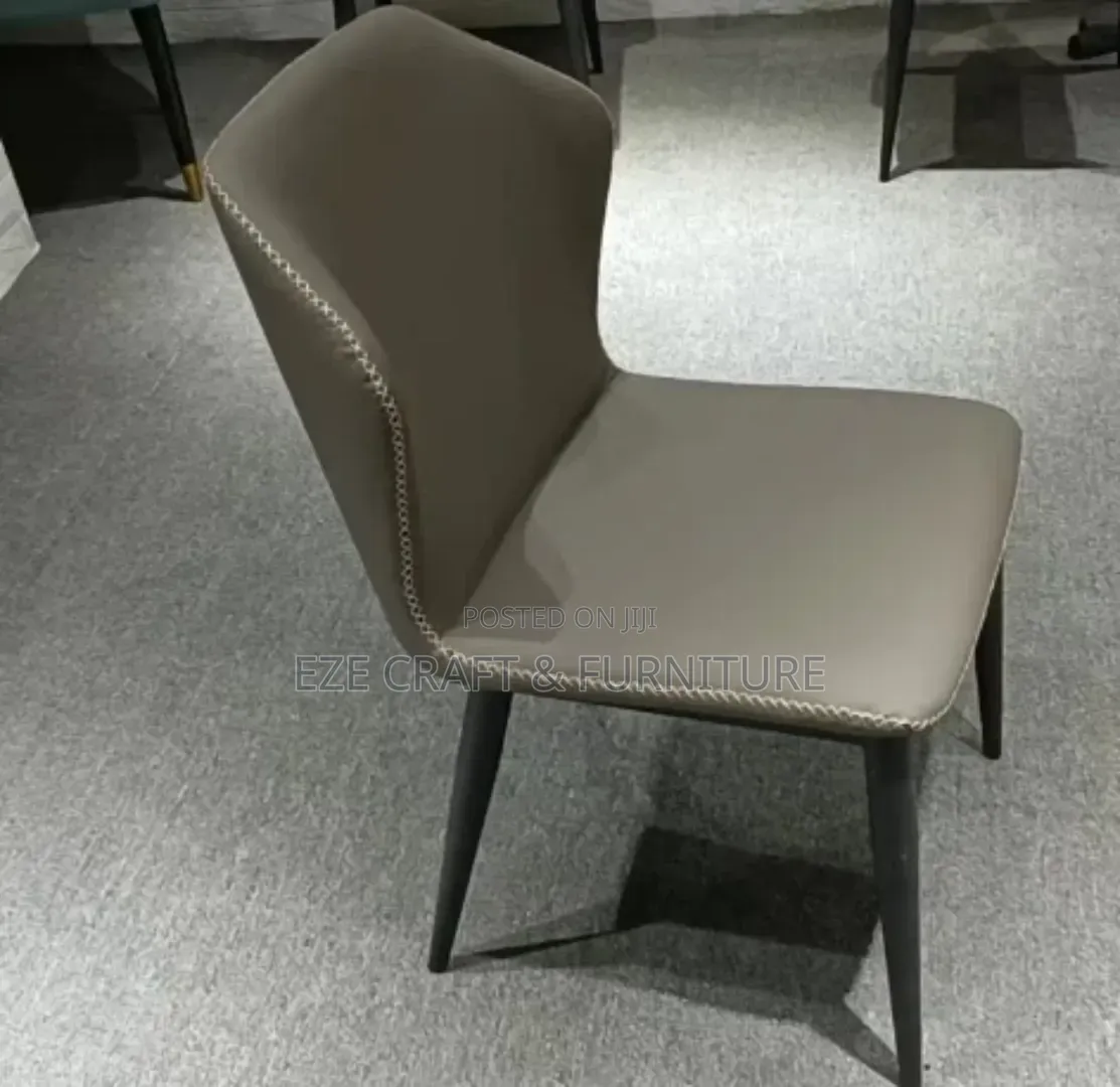 Cushion Sturdy Dining Chair