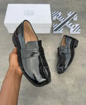 Maison Margiela Tabi Loafers Sneakers