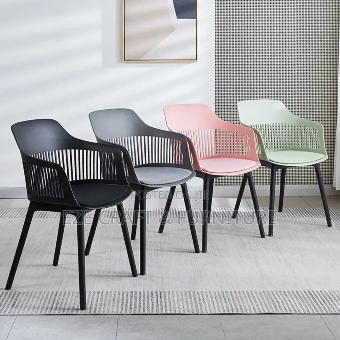Nordic Sleek Resturant Chair