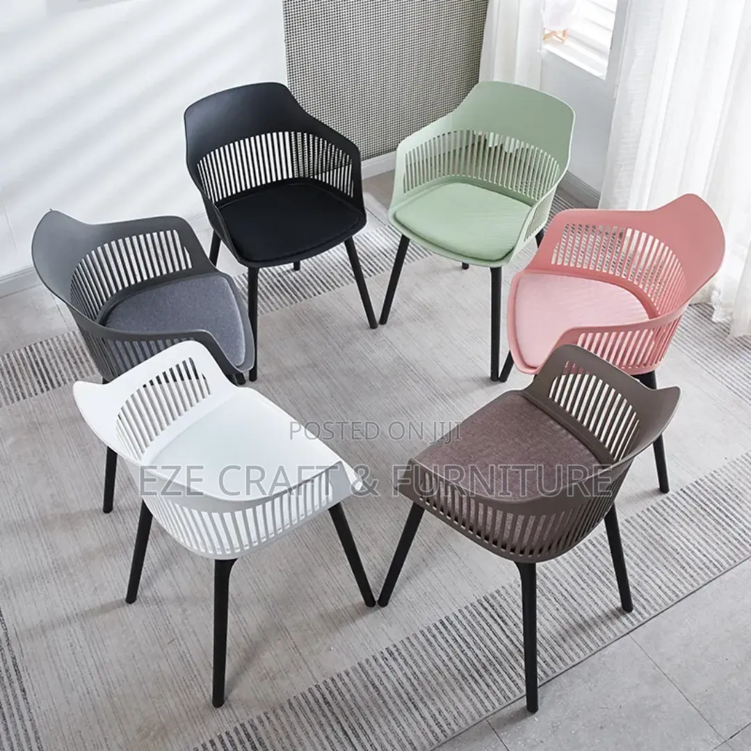 Nordic Sleek Resturant Chair
