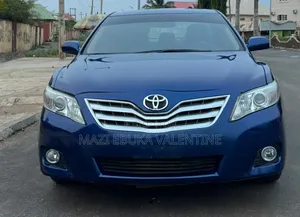 Toyota Camry 2010 Blue