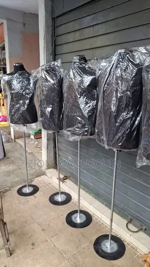 Pinnable Men Dressform With Metal Stand