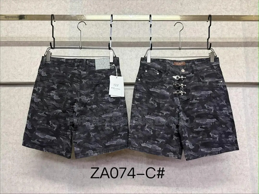 Short Jeans
