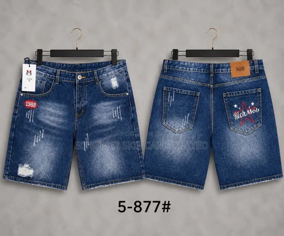 Short Jeans