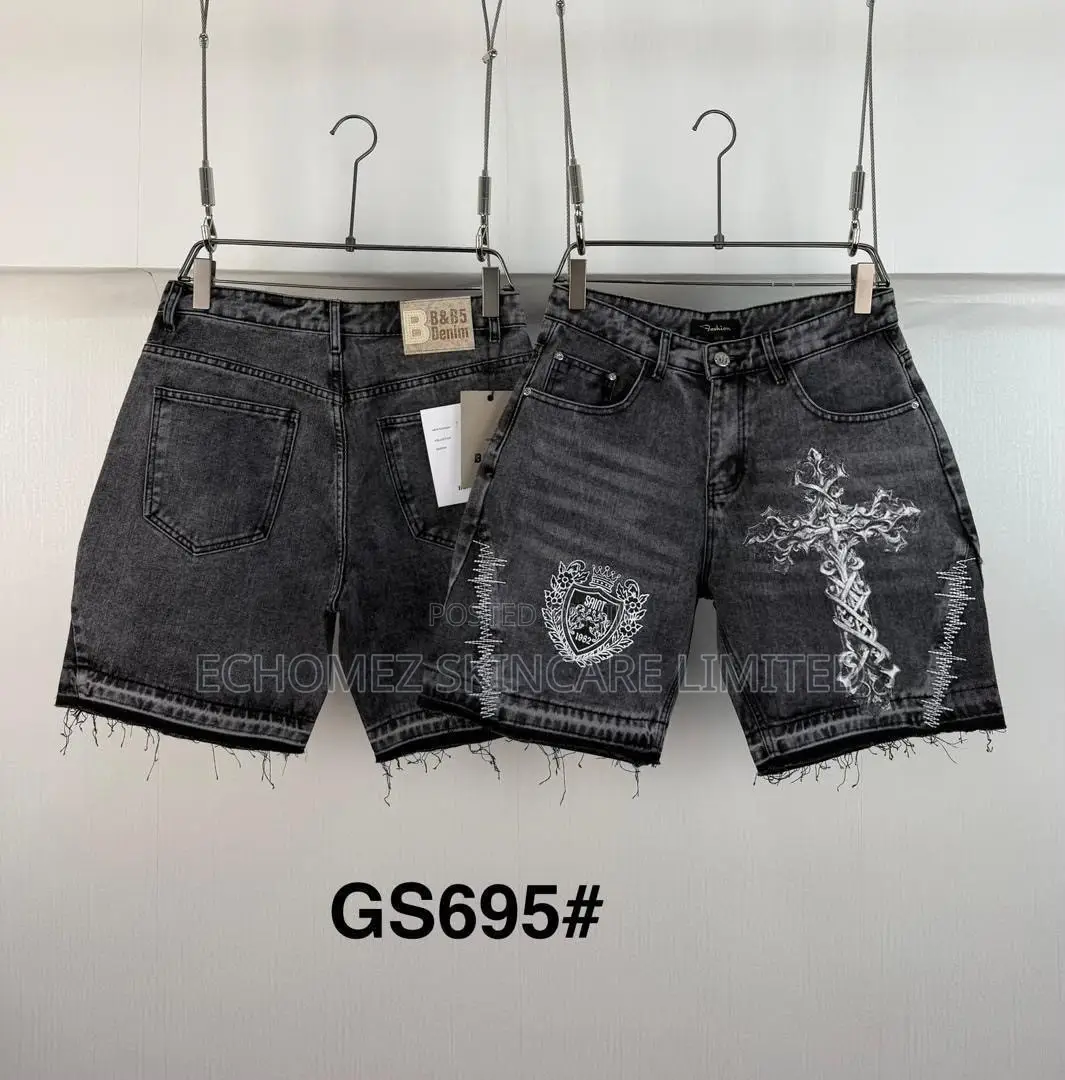 Short Jeans