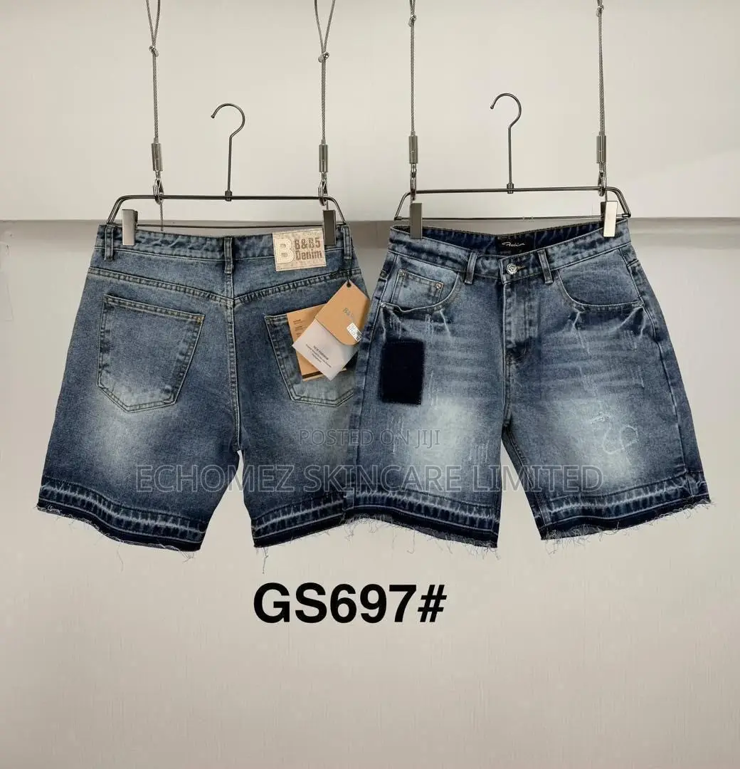 Short Jeans