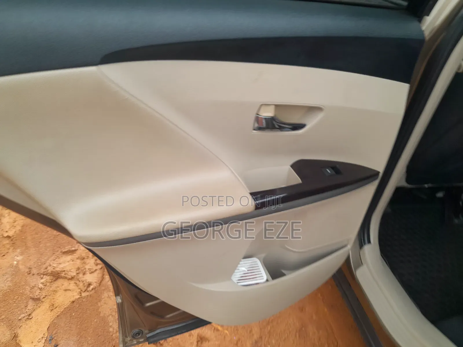 Toyota Venza 2010 Gray