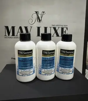 TRESemmé Intensa HIDRATACIÓN Conditioner + Vitamina E Y Ceramidas