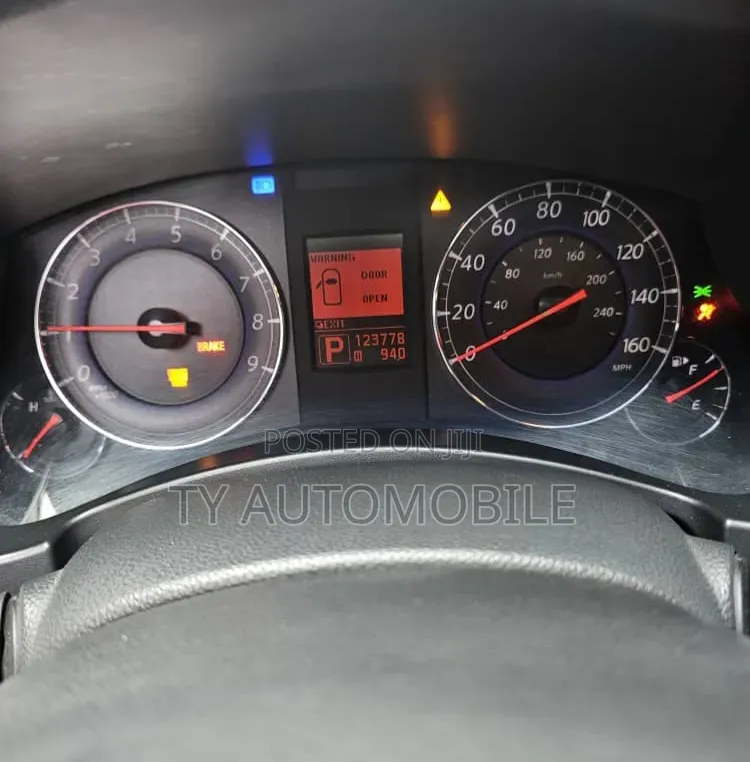Infiniti FX35 2012 Silver