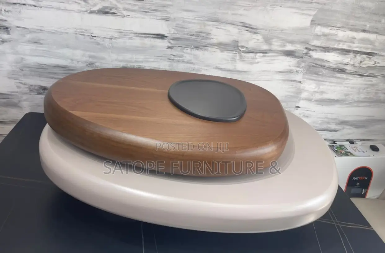 Quality Magic Center Table