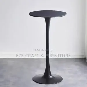 Versatile Cocktail Table