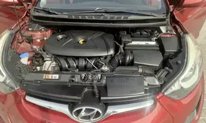 Hyundai Elantra 2015 Red
