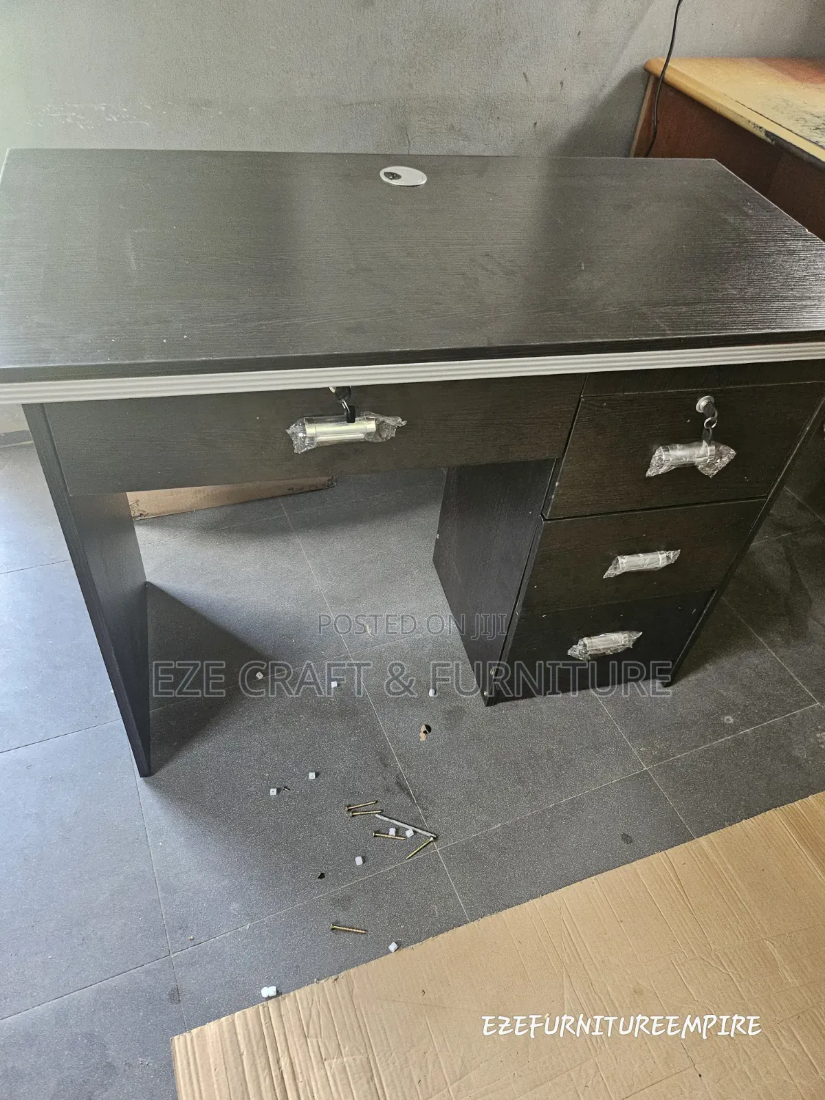 3feet HDF Office Table