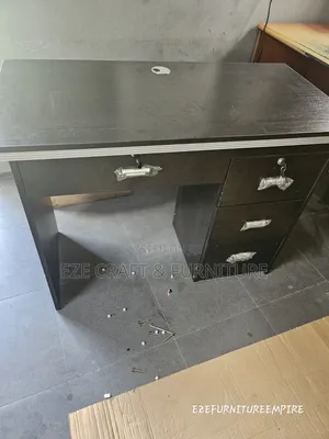 3feet HDF Office Table