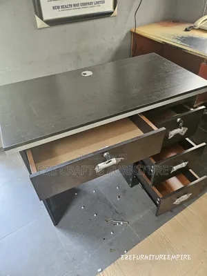 3feet HDF Office Table
