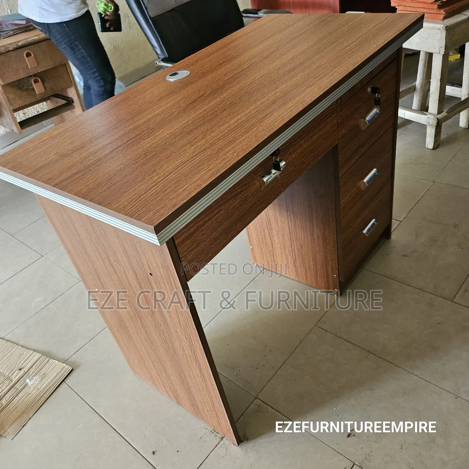 3feet HDF Office Table