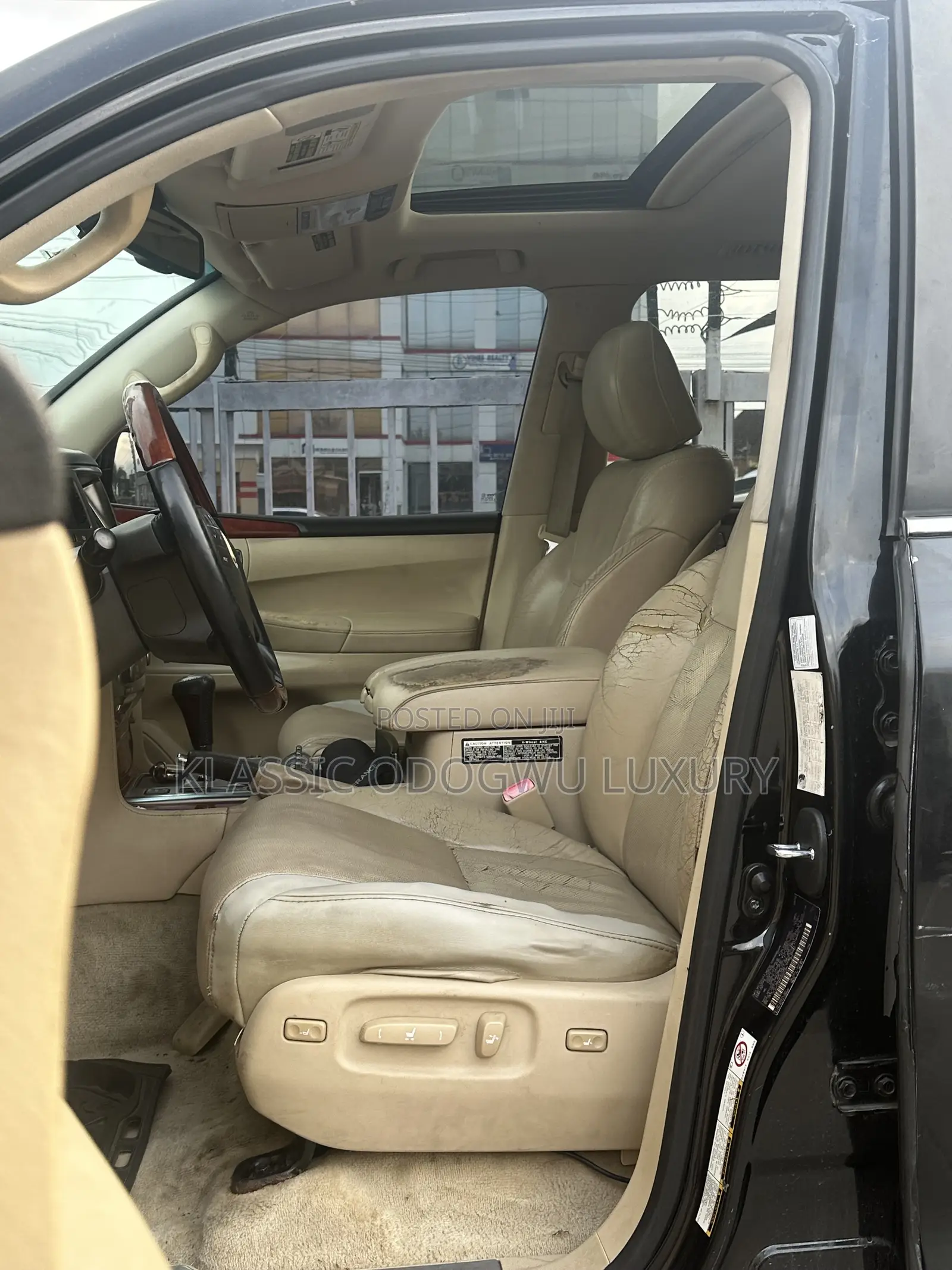 Lexus LX 570 2010 Black