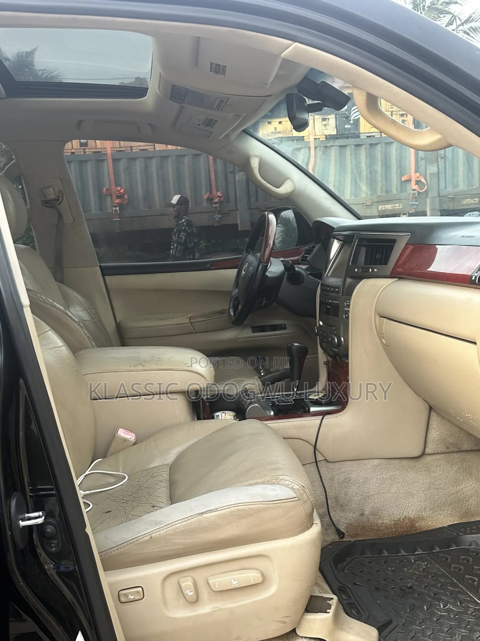 Lexus LX 570 2010 Black