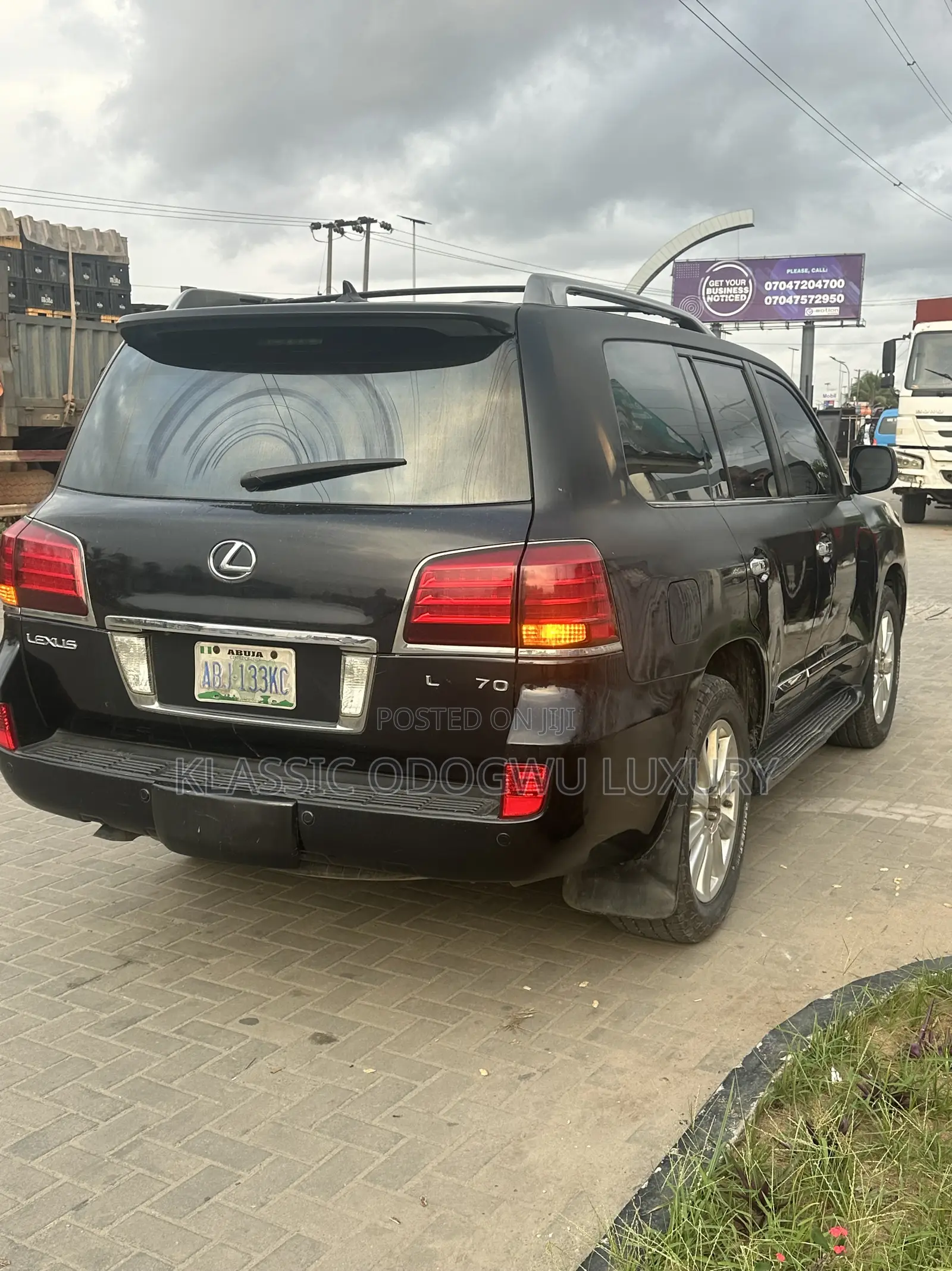 Lexus LX 570 2010 Black