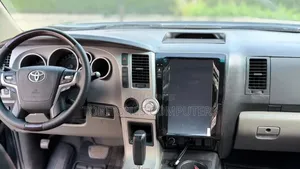Toyota Tundra 2011 Black